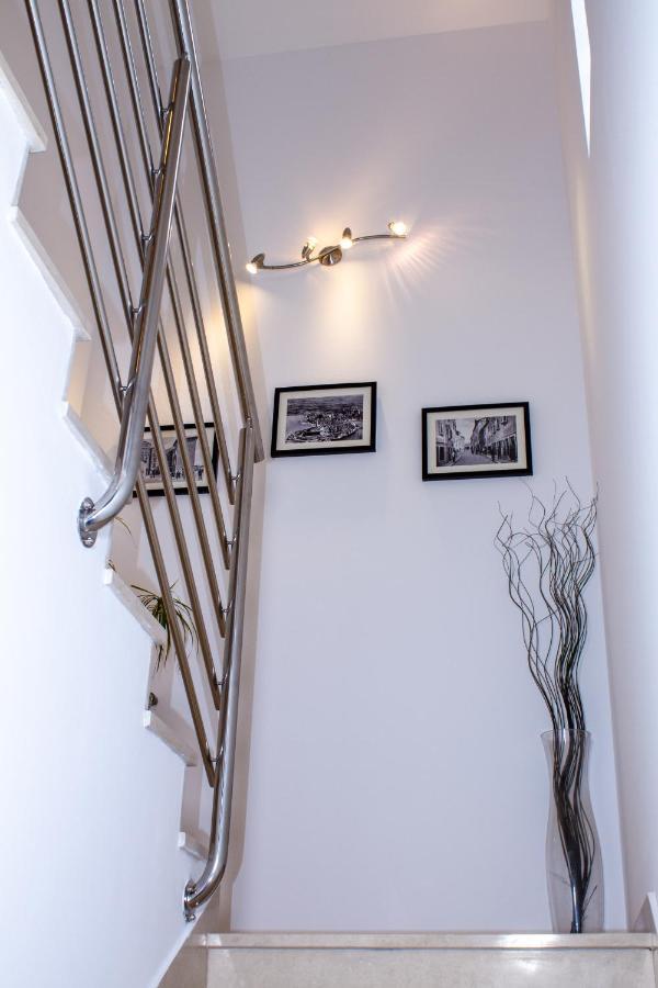 Room Adry Rovinj Buitenkant foto